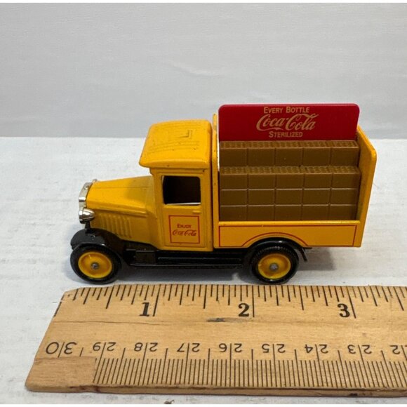 Vintage Coca Cola Die-Cast Metal Toy Vehicle by Lledo Boxed 1985 - Picture 8 of 14
